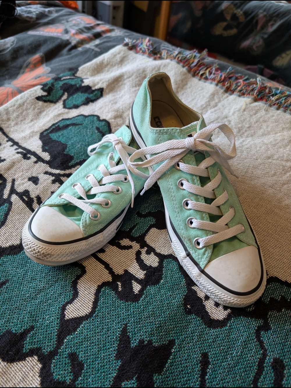 Converse Mint Green Low-Top
